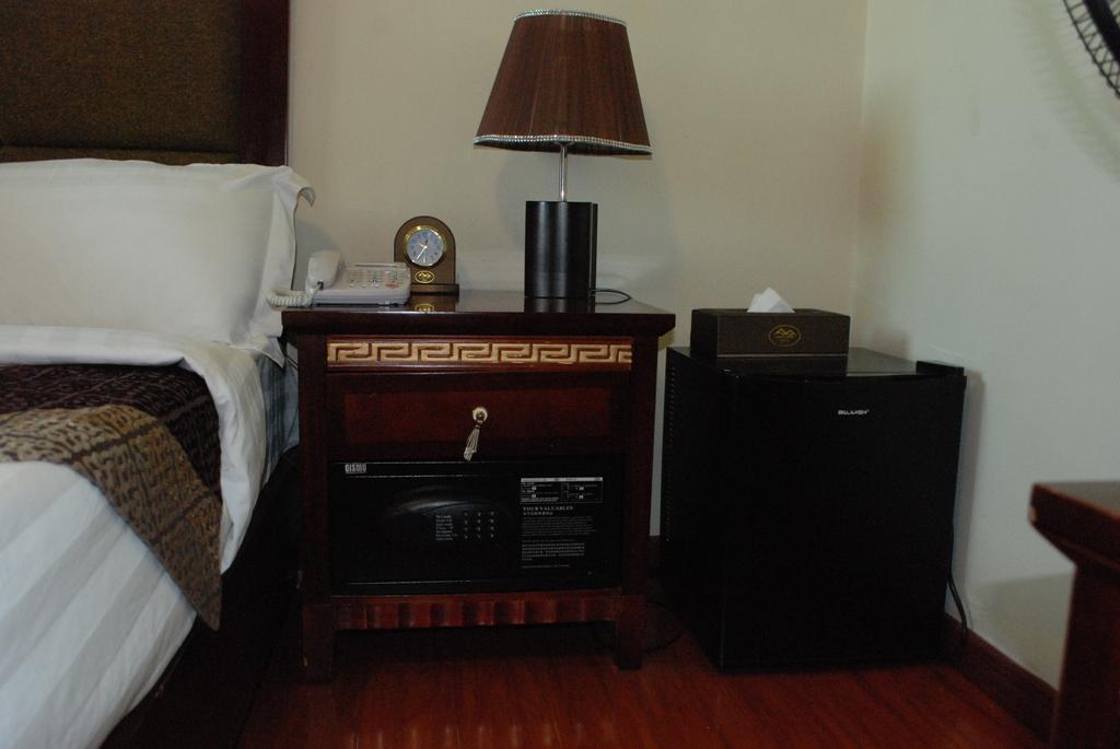 Addis Amba Hotel バハルダール エクステリア 写真