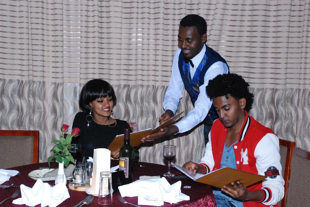 Addis Amba Hotel バハルダール エクステリア 写真