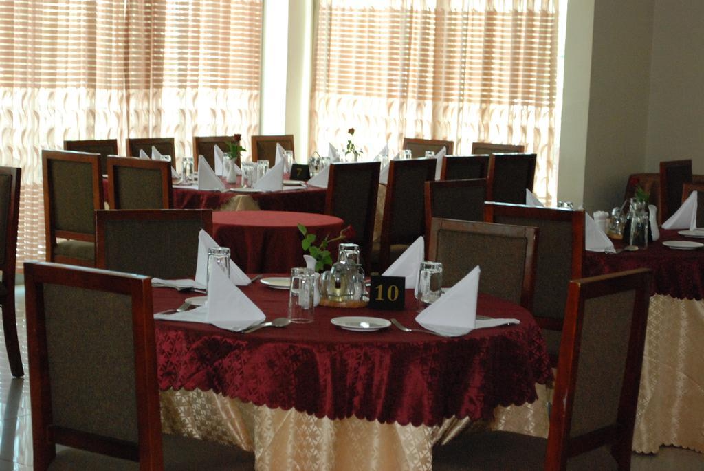 Addis Amba Hotel バハルダール エクステリア 写真