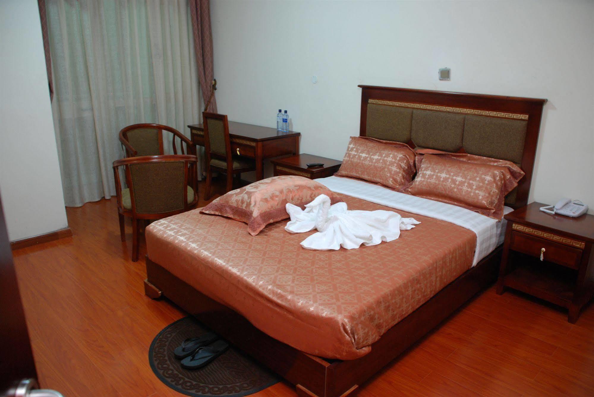 Addis Amba Hotel バハルダール エクステリア 写真