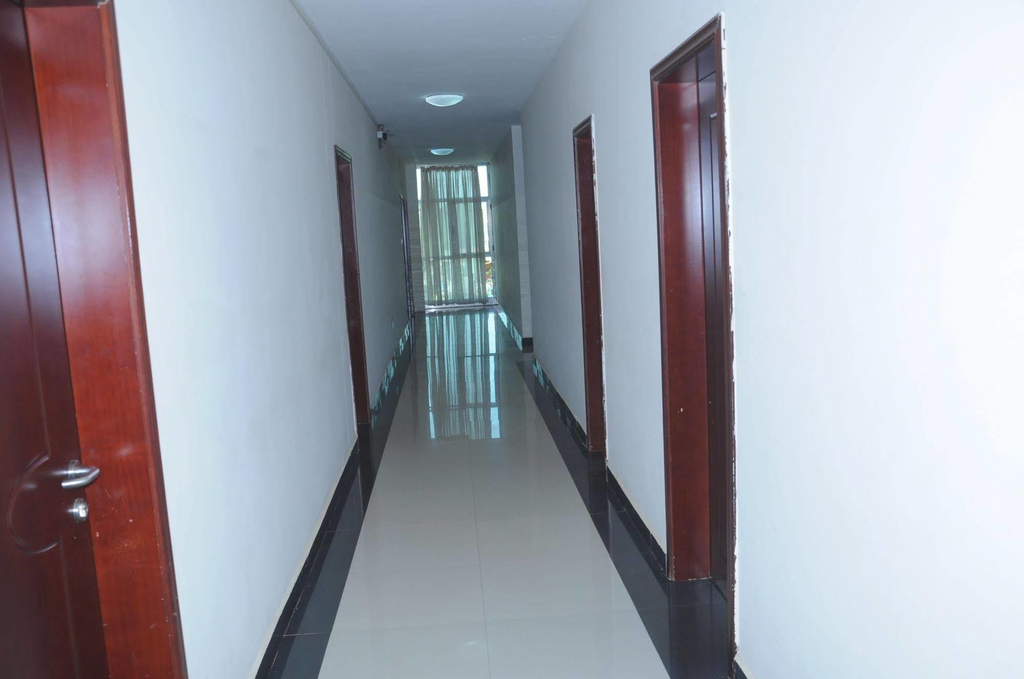 Addis Amba Hotel バハルダール エクステリア 写真